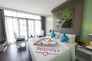 DELUXE  DOUBLE ROOM